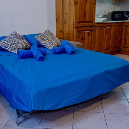In Paceville 200m From Spinola Bay Apartment